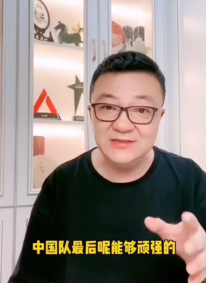 “无法及时沟通”便是演员要面临的压力之一